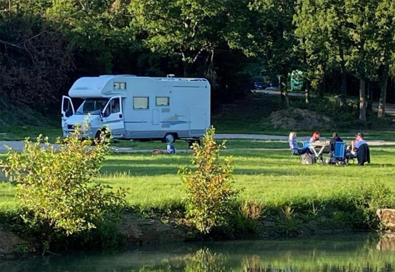 Camping La Nouvelle Aventure Audincthum 外观 照片